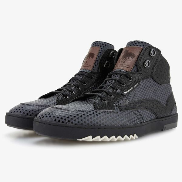 Floris van Bommel semi-high grey leather men’s sneaker with triangle print