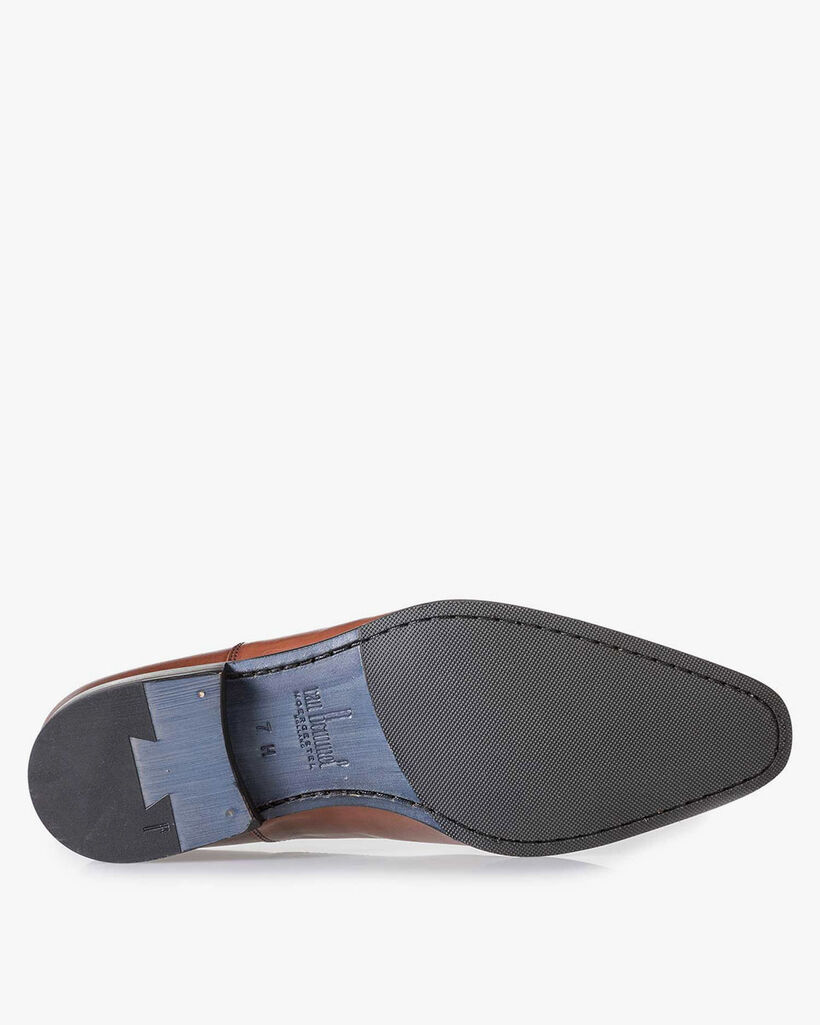 Cognacfarbener Schn&uuml;rschuh