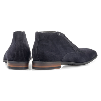 Dark blue suede leather lace shoe