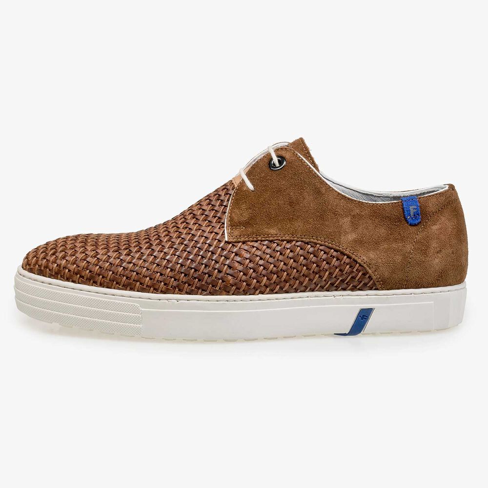 Cognac-coloured braided calf suede leather lace shoe