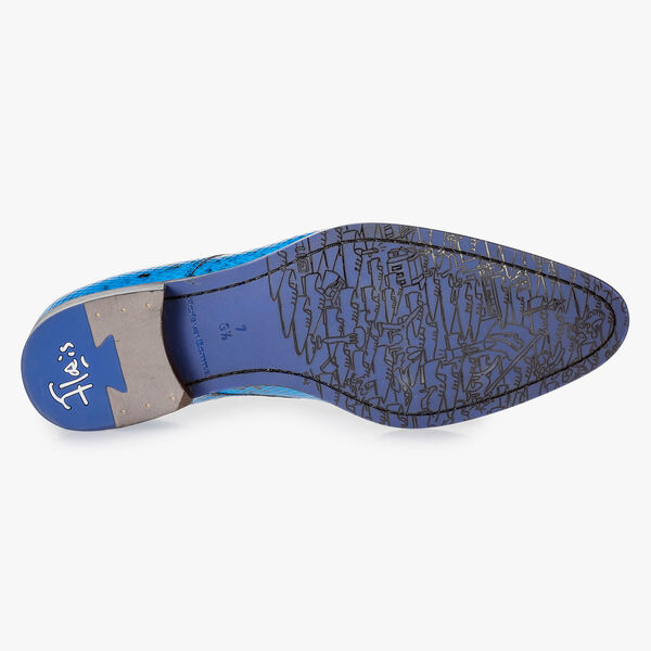 Blauer Premium Schn&uuml;rschuh mit Schlangenprint