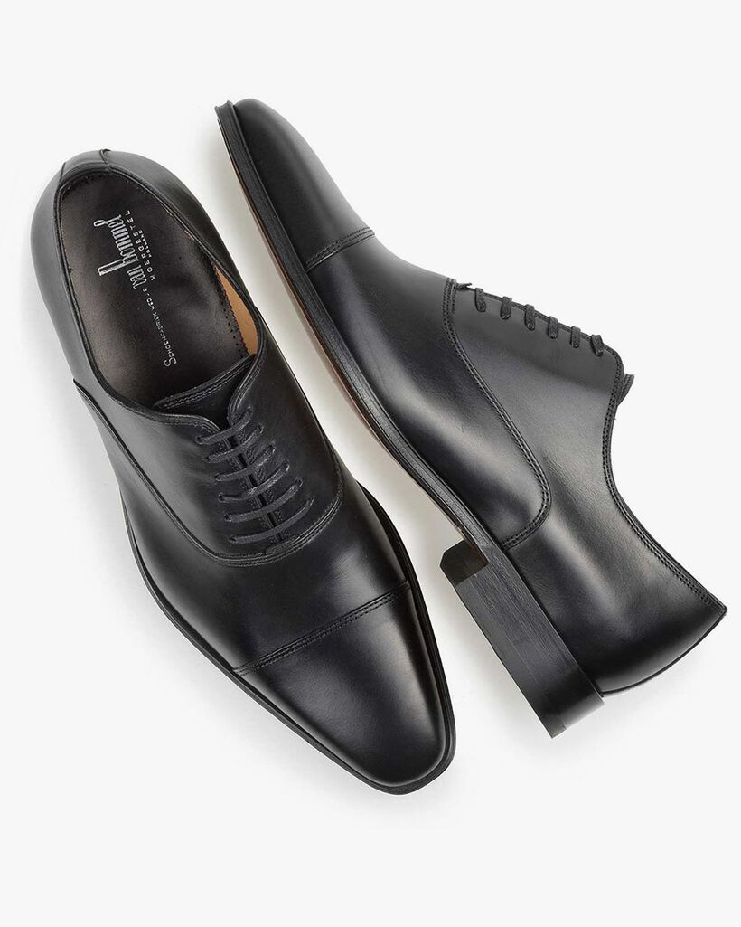 Schn&uuml;rschuh Kalbsleder schwarz