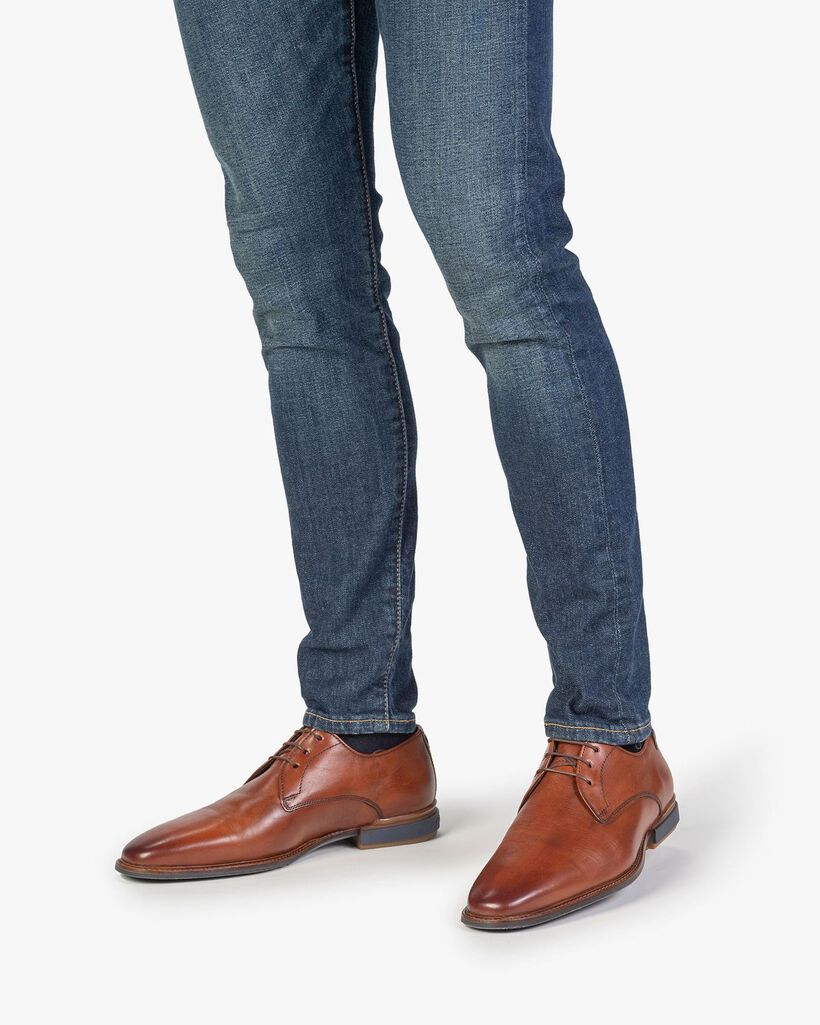 Schn&uuml;rschuh cognac Kalbsleder