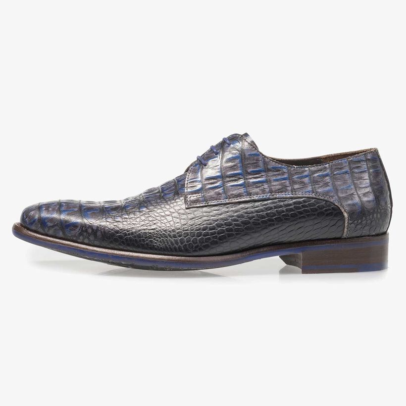 Blue leather lace shoe with croco print