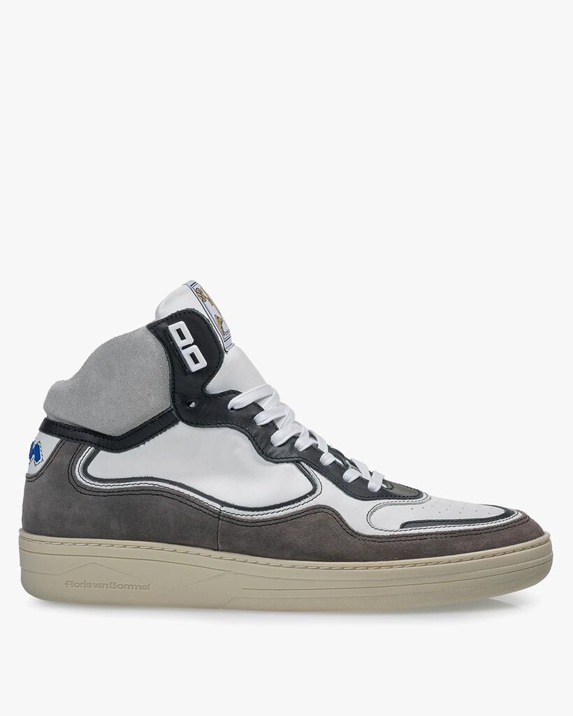 Sneaker calf leather black