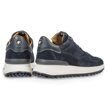 Blauer Wildleder-Sneaker