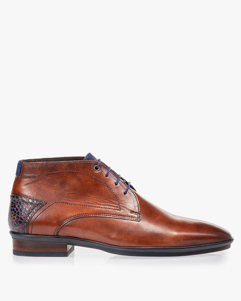 Schn&uuml;rstiefel Kalbsleder cognac