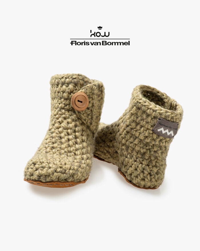 Kingdom of Wow Hausschuhe grün