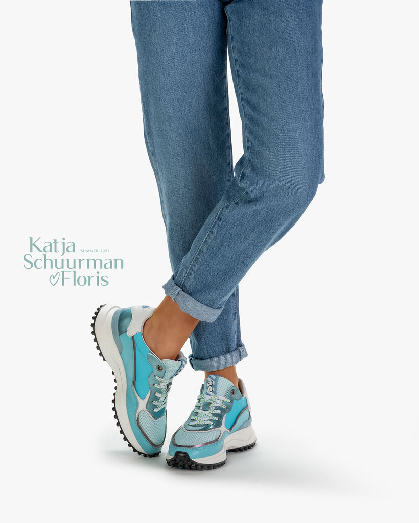 Noppi Nappaleder blau