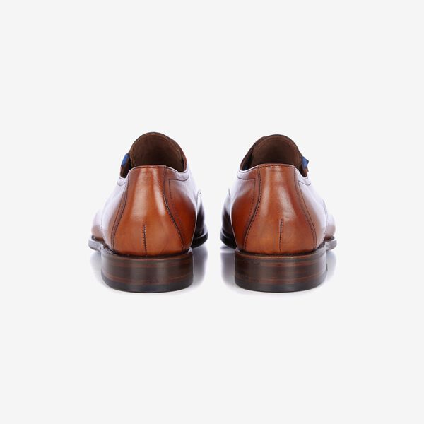Cognac-coloured leather lace shoe