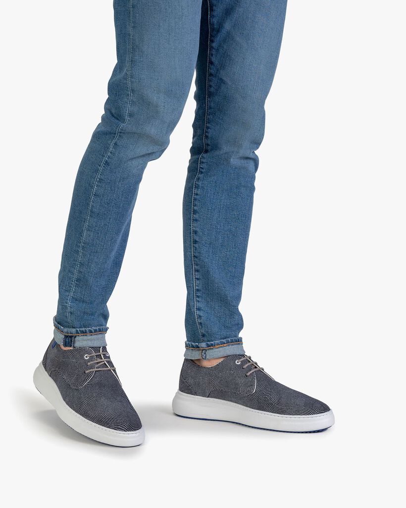 Sneaker mit Print Wildleder blau