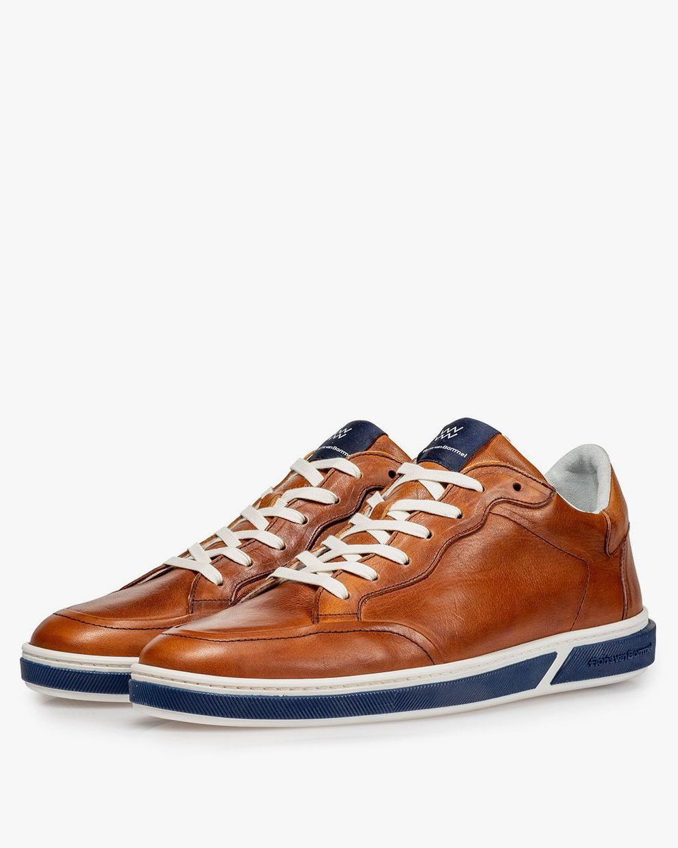 Floris van Bommel 16277 sneaker cognac - Aalders Schoenmode