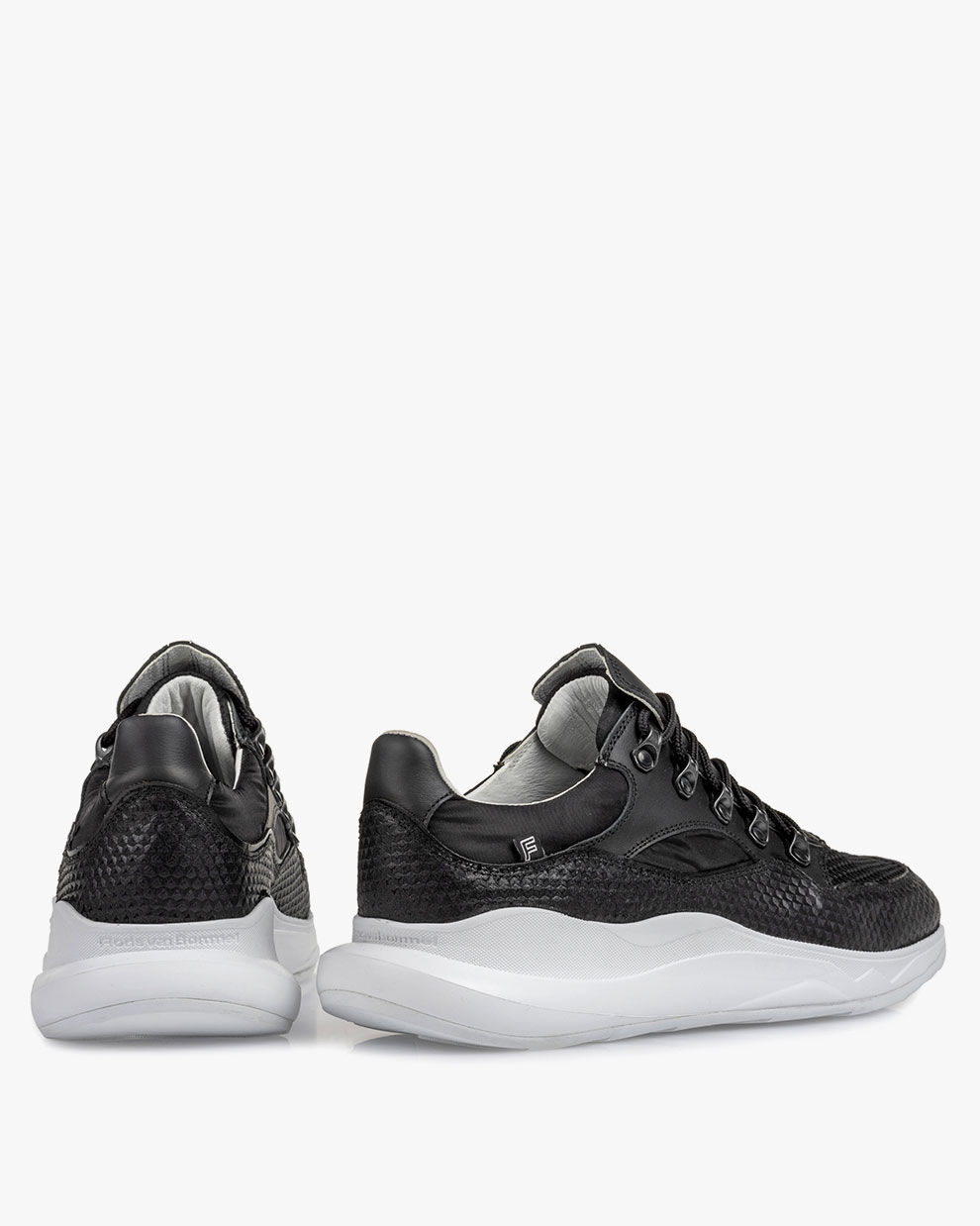 Sneaker black leather 16281/00 | Floris van Bommel Official®