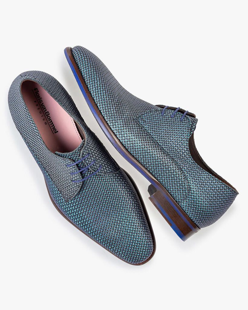 Lace shoe blue metallic print