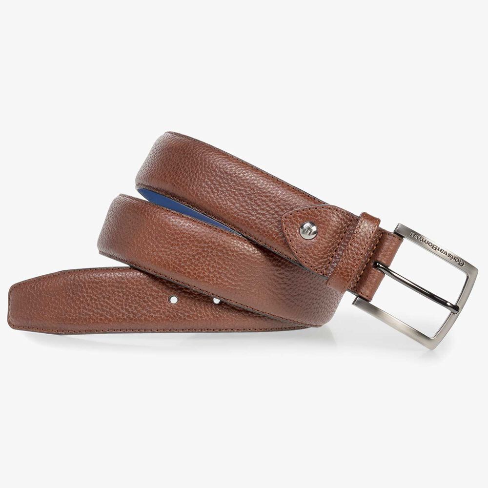 Cognac-coloured leather belt with print