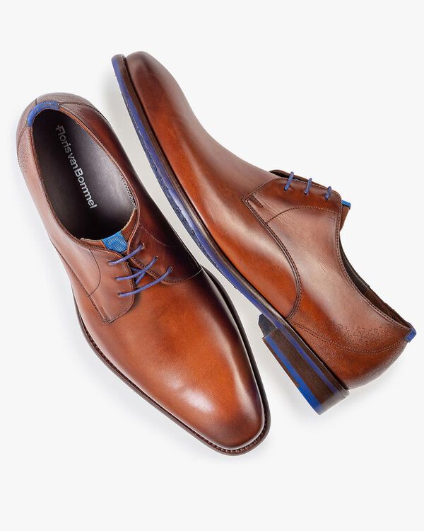 Lace shoe calf leather dark cognac