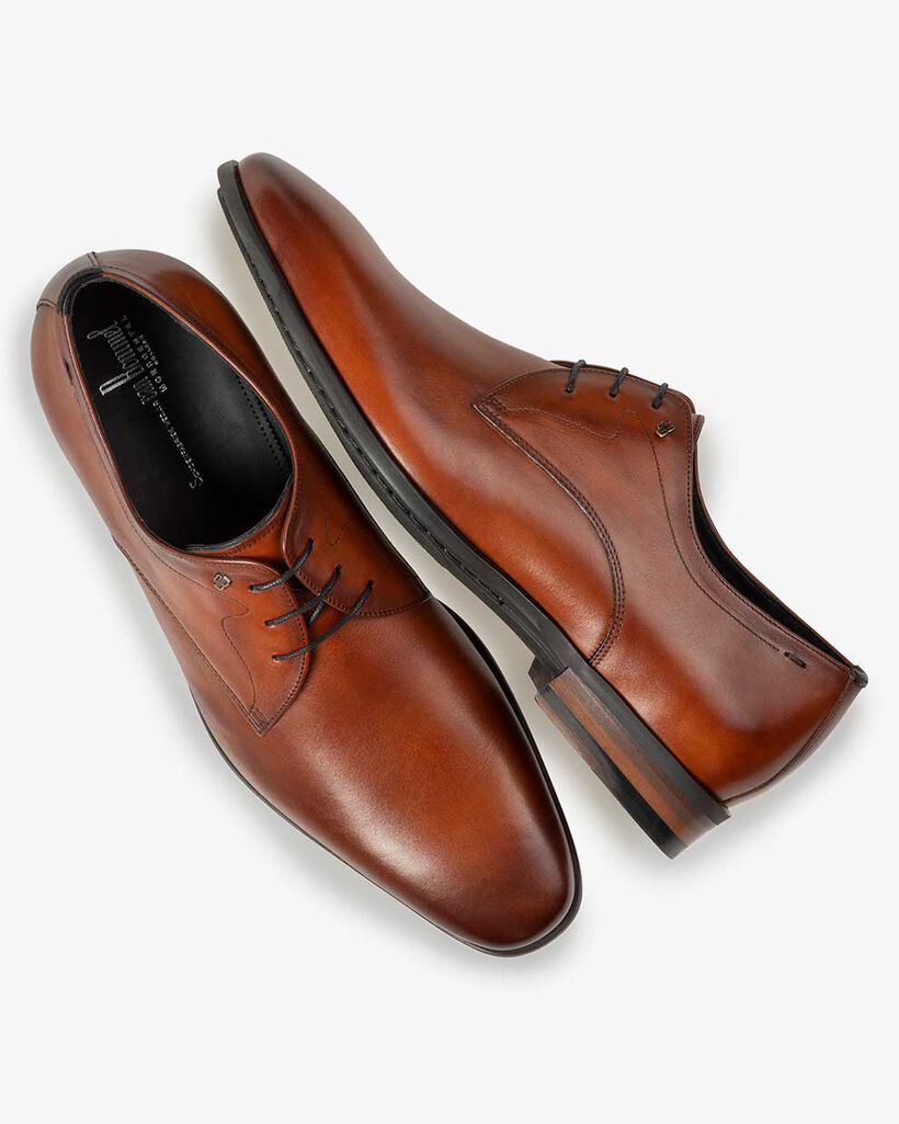 Schn&uuml;rschuh Kalbsleder cognac