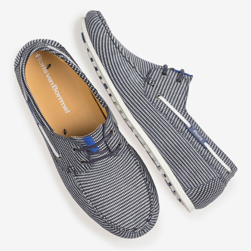 Blauer Wildleder-Bootsschuh mit Print