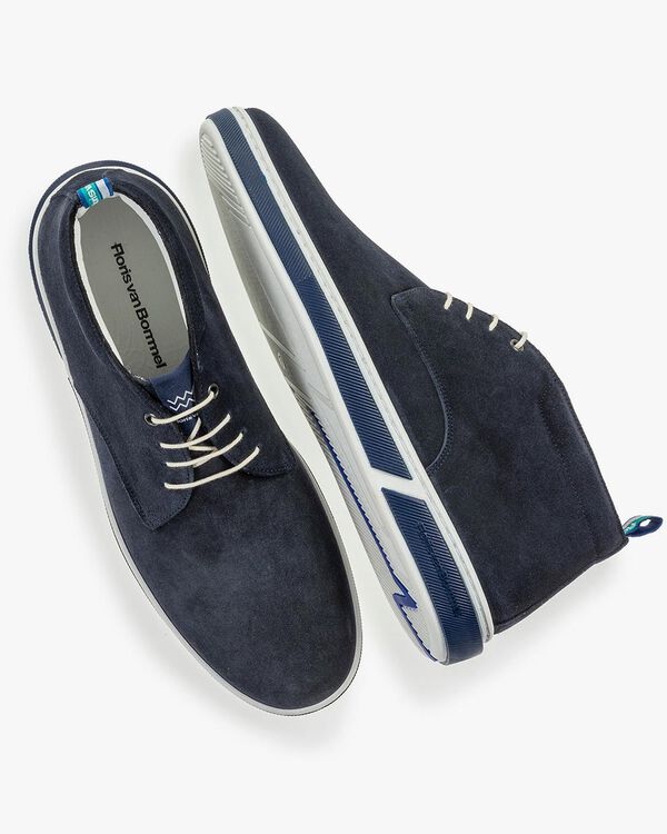 Dark blue suede leather lace boot