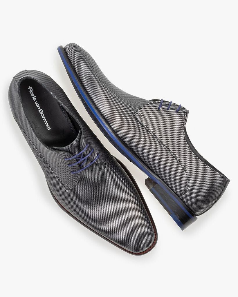 Lace shoe metallic print grey