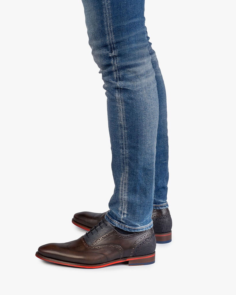 Schn&uuml;rschuh Kalbsleder dunkelbraun