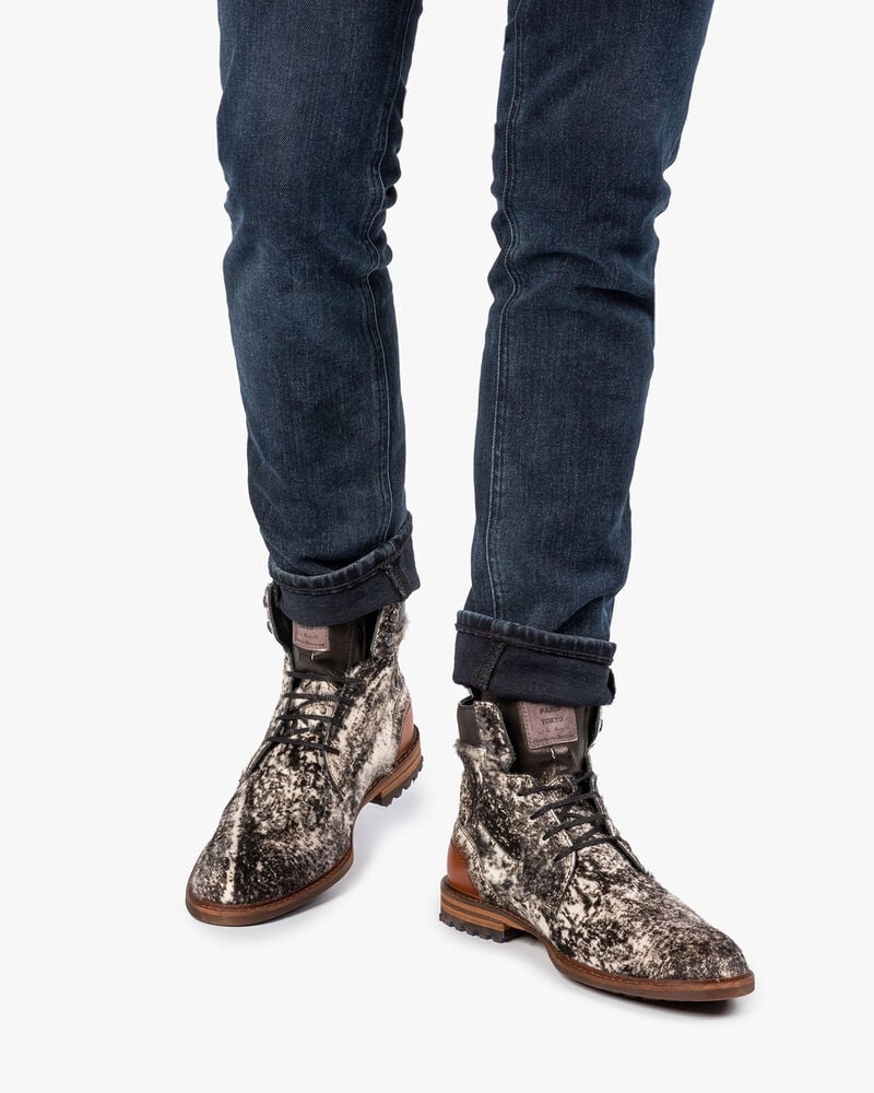 Schn&uuml;rschuh Pony-Style cremewei&szlig;