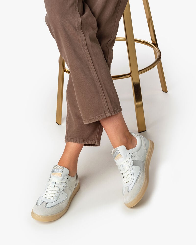 The product image is missing!