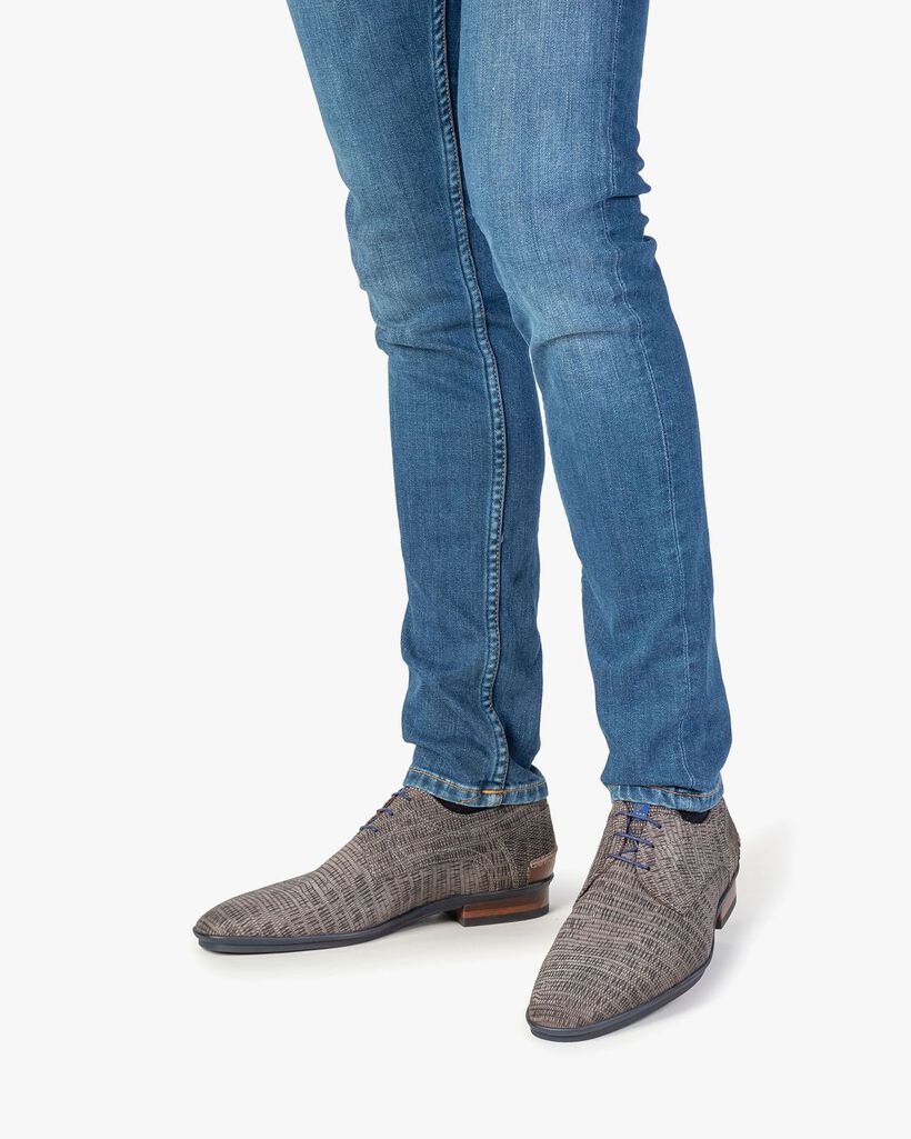 Schn&uuml;rschuh mit Print taupe