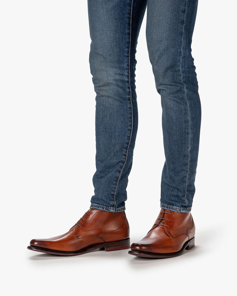 Schn&uuml;rstiefel Kalbsleder cognacfarben