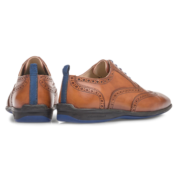 Dark cognac-coloured calf leather lace shoe