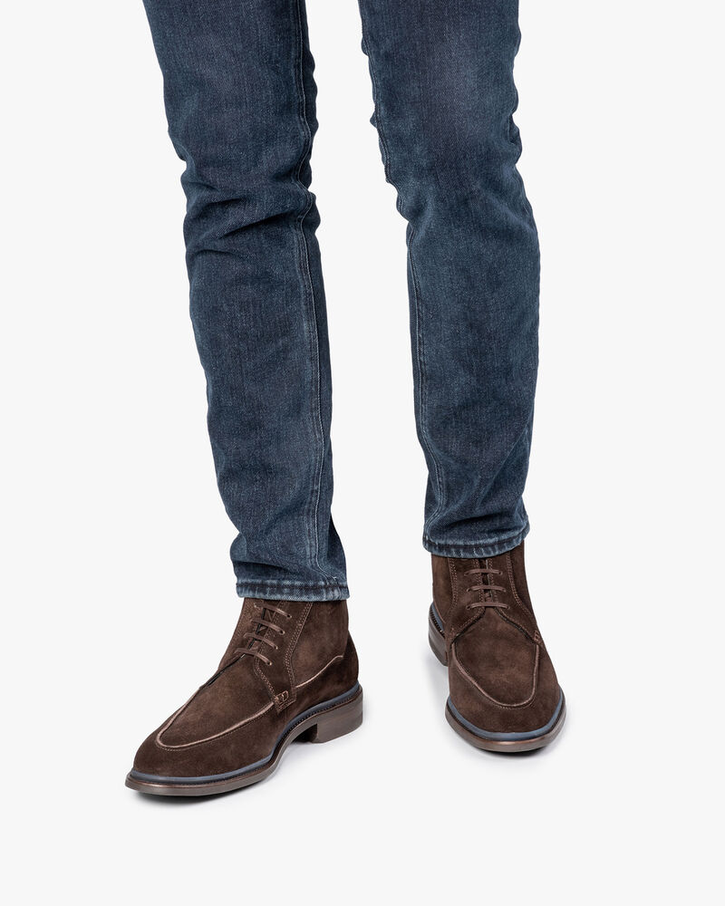 Lace boot brown suede leather