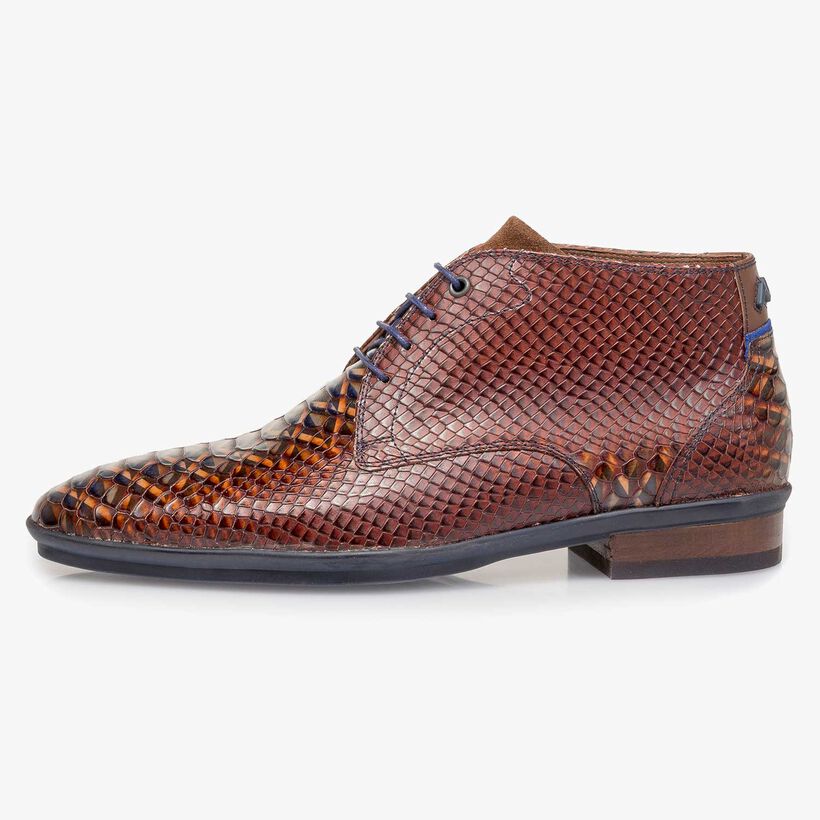 Cognac-coloured calf leather lace shoe with snake print