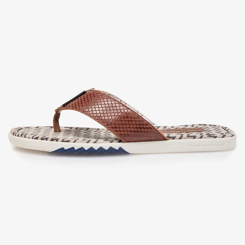 Cognac-coloured printed leather thong slipper