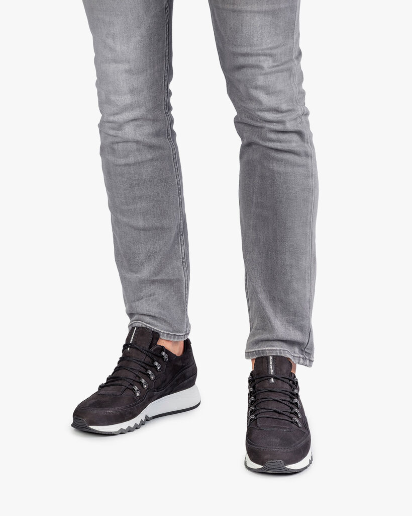 Sneaker schwarz Nubuk