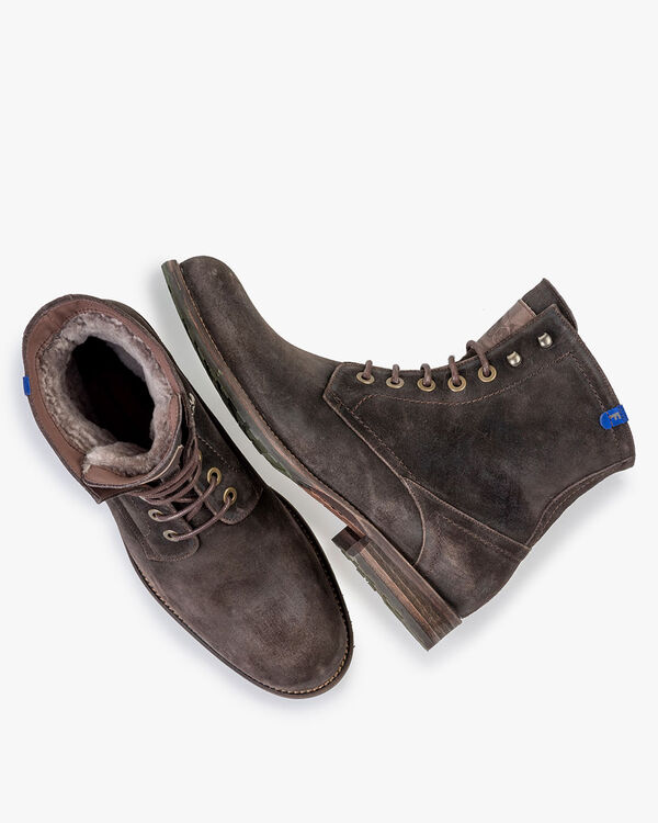 Gef&uuml;tterter Schn&uuml;rstiefel braun