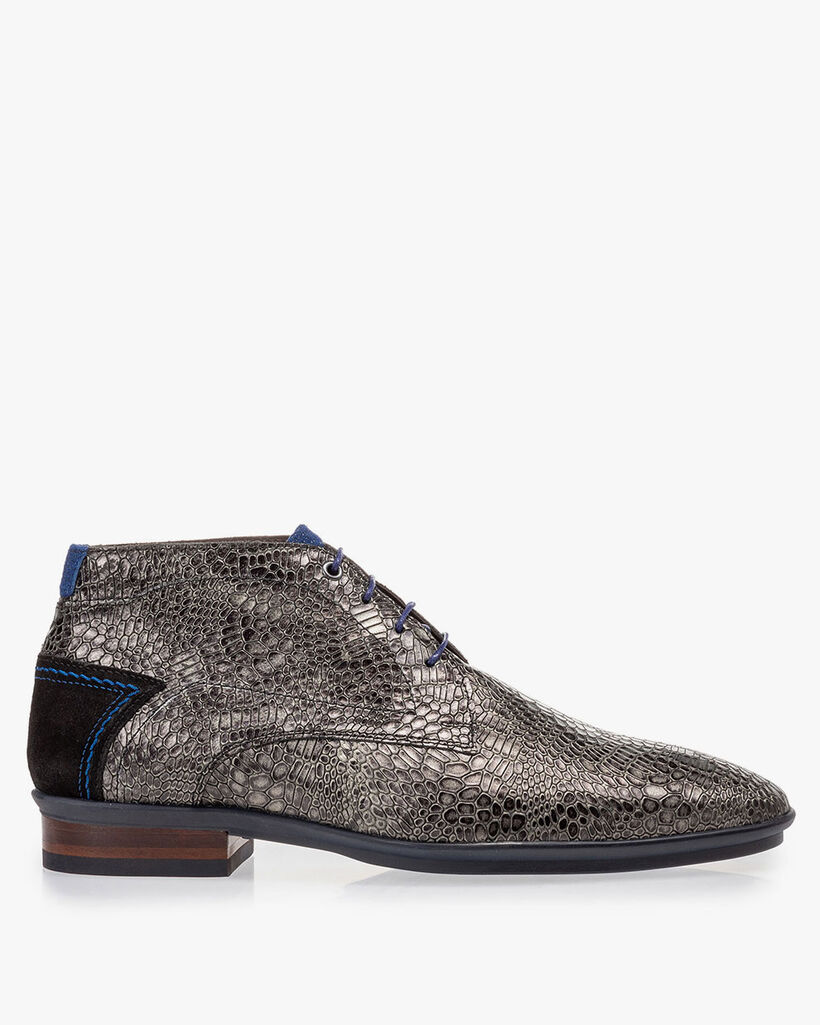 Schn&uuml;rstiefel mit Print grau