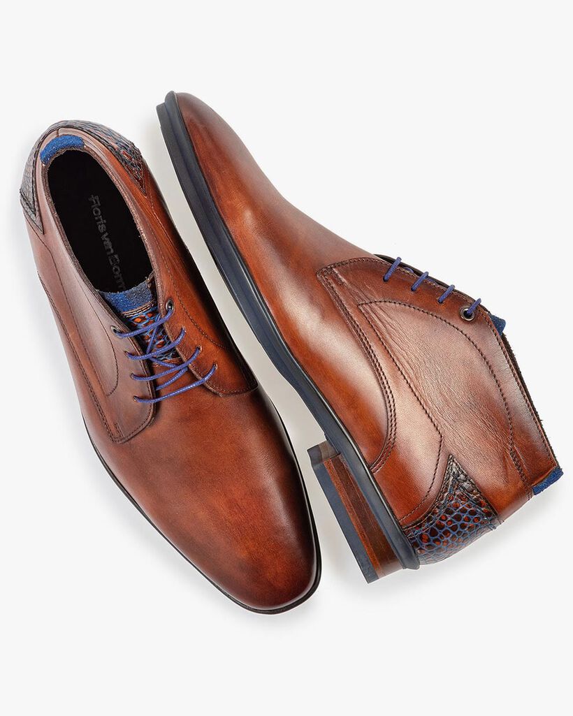 Schn&uuml;rstiefel Kalbsleder cognac