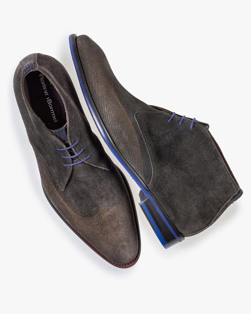 Schn&uuml;rstiefel grau mit Print