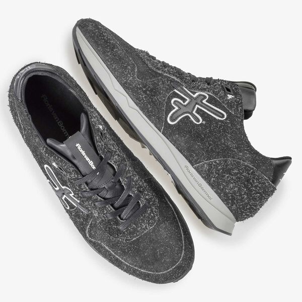 Dark grey rough-haired sneaker