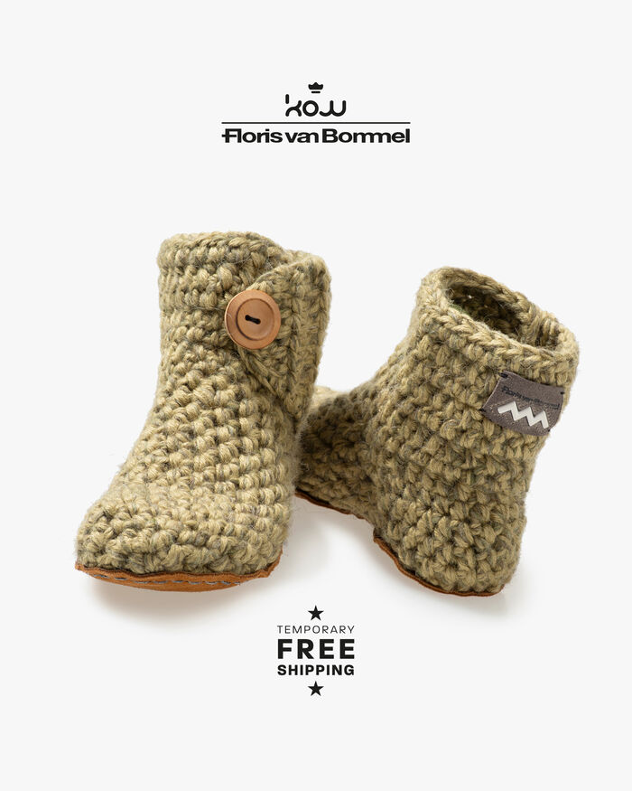 Kingdom of Wow Hausschuhe grün