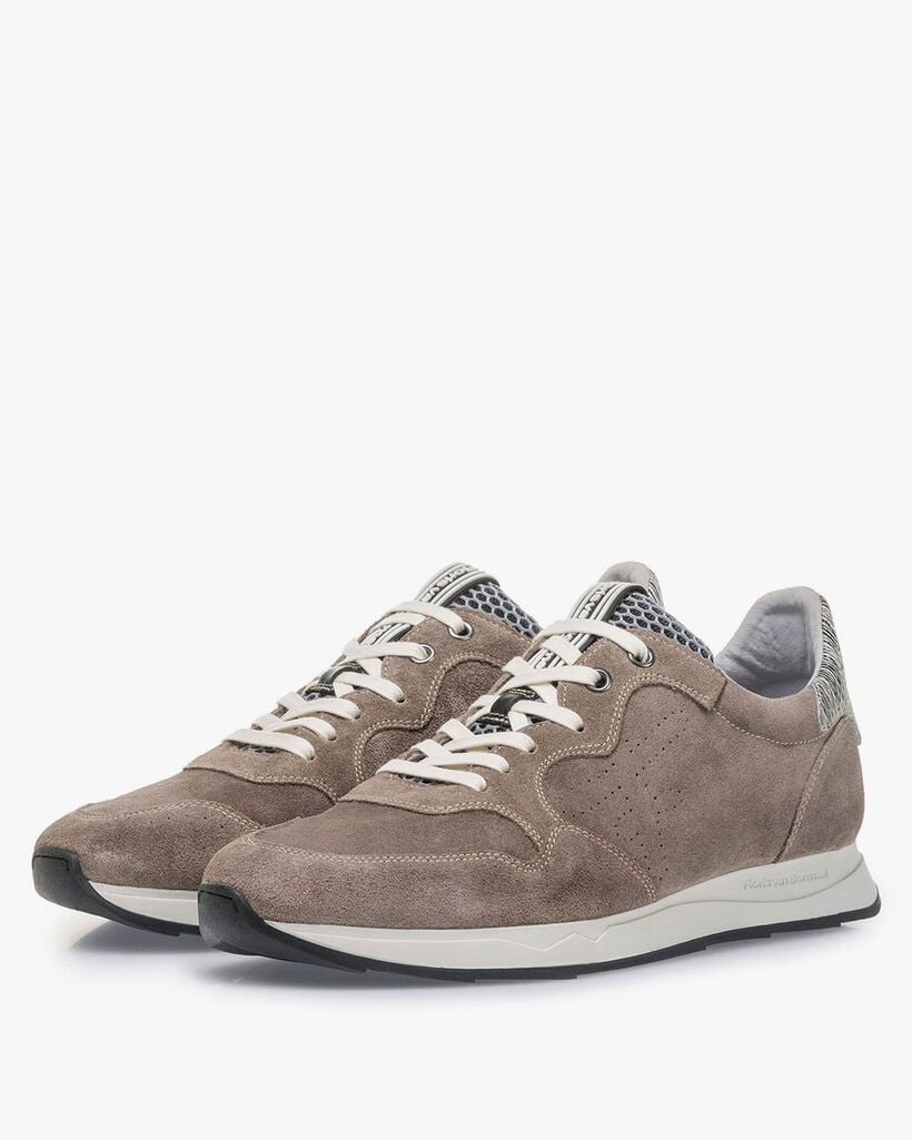 Taupefarbener Wildleder-Sneaker