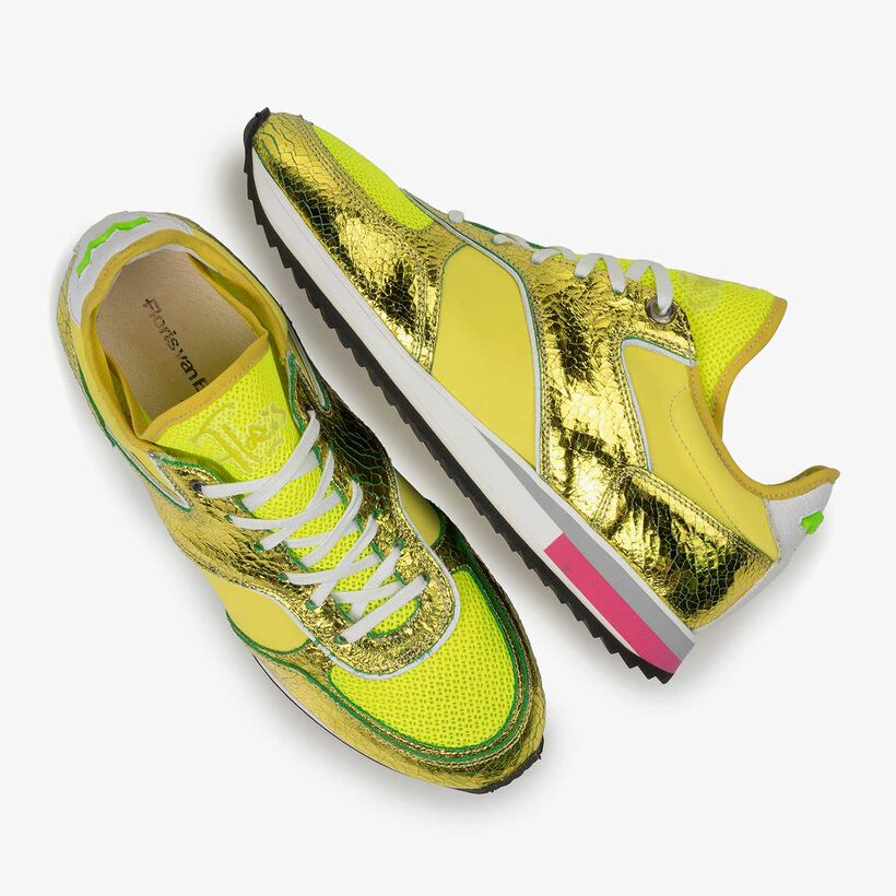Gelber Metallic Leder-Sneaker mit changierendem Effekt