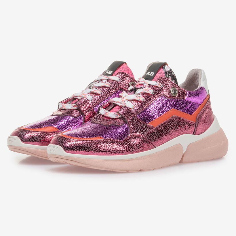 Pinker Leder-Sneaker mit Metallic-Print