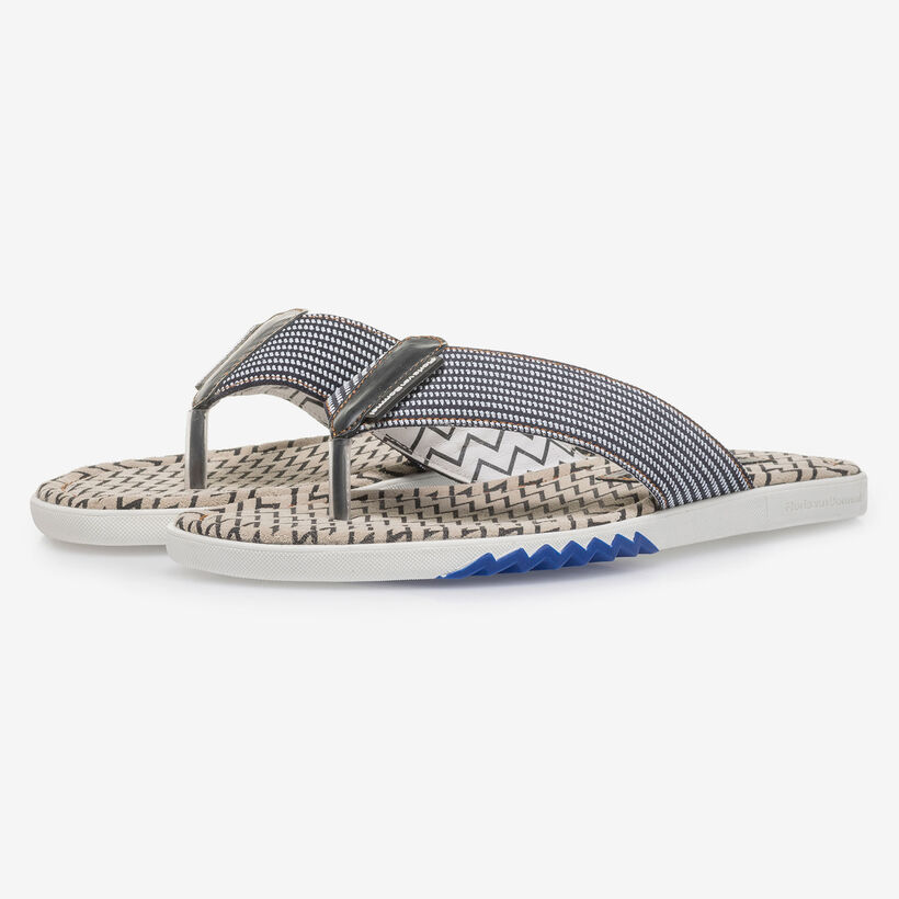 Blue suede leather thong slipper with print