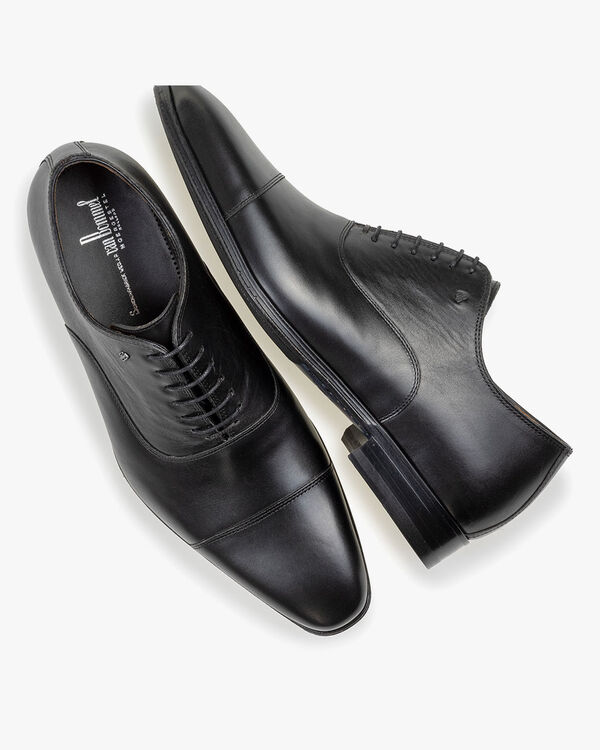 Lace shoe calf leather black