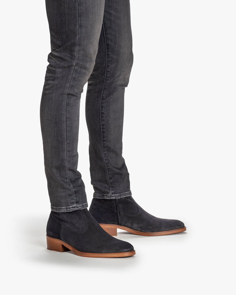 Boot suede black