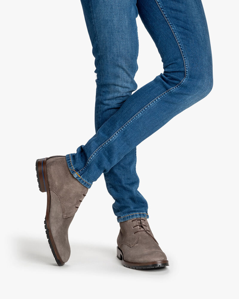 Lace boot suede taupe