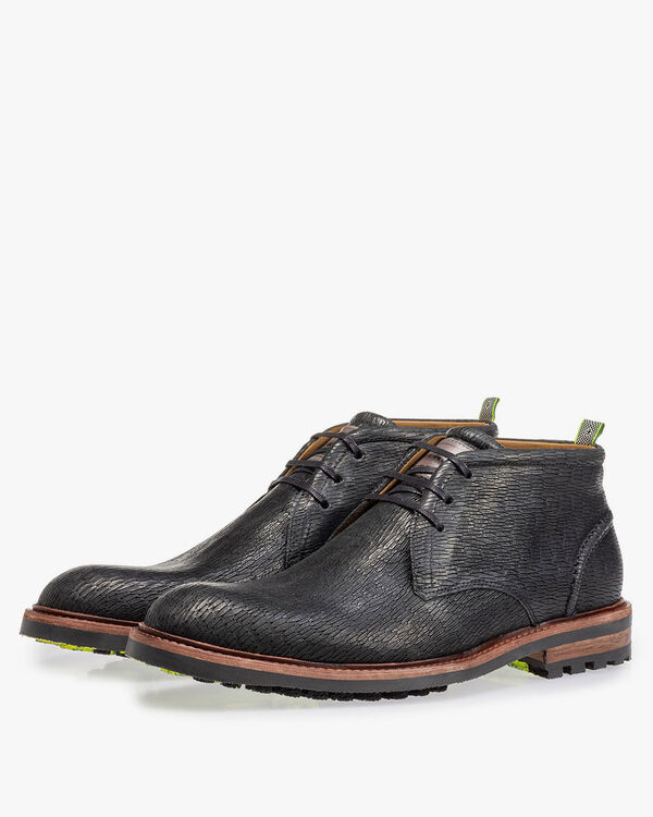 Lace boot black with print