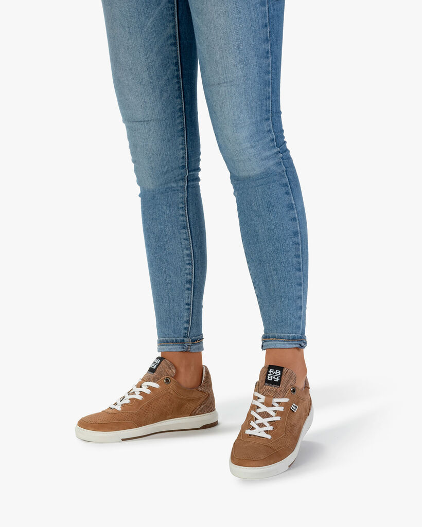 Sneaker nubuck leather cognac