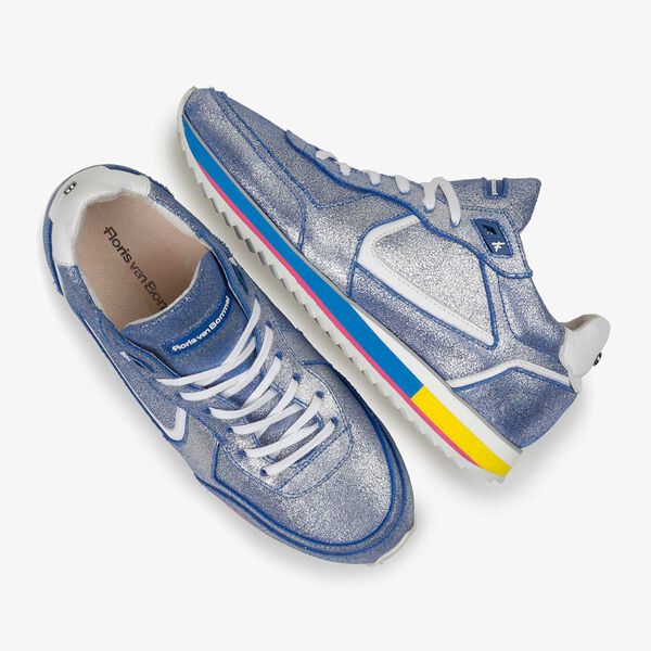 Silber Metallic Leder-Sneaker mit blauem changierendem Effekt